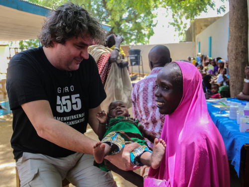 Frank Lammers en Krista van den Berg terug uit Nigeria