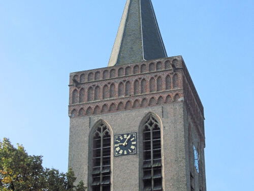 Moeten kerkdiensten verboden worden vanwege corona?