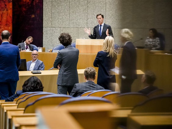 Stand.nl: Het gebrek aan respect voor politici is zorgwekkend