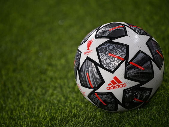 Champions League op de schop: gunstig voor Nederlandse clubs?