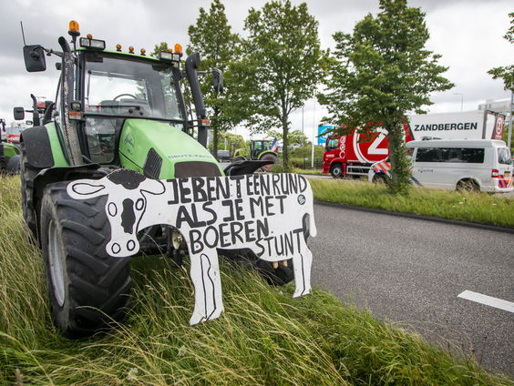 Boeren blijven nog langer in onzekerheid over stikstofregels