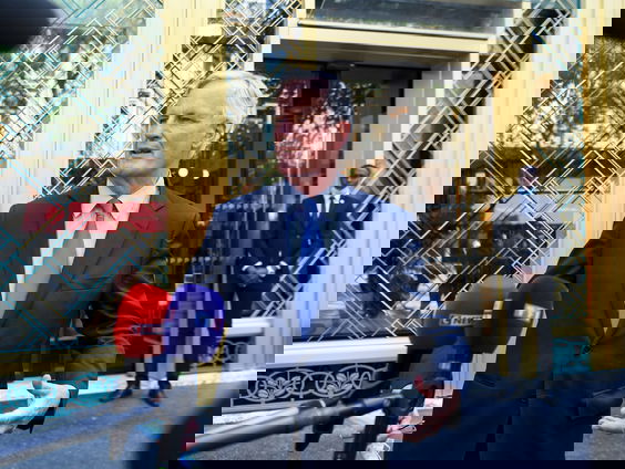 Michel Barnier, Brexit-onderhandelaar namens EU, doet gooi naar Franse presidentschap