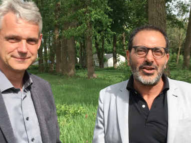 4,5 miljard mensen zagen foto Heino Falcke