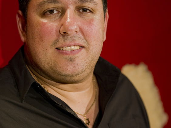 Hoe kijkt schrijver Robert Vuijsje naar het opgelaaide racismedebat?