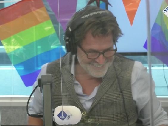 Katrien van Peperstraten verrast haar vader met lieve kerstboodschap