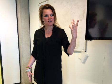 Beste leraar Nederlands van Nederland en België: Esther van der Helm