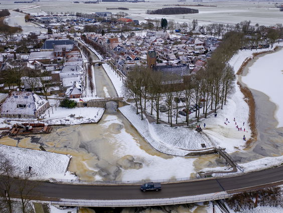 Hoe kun je veilig het ijs op?
