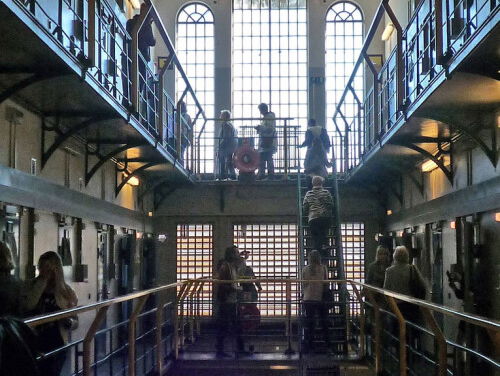 Pastor Margreet Sanders over werken in een gevangenis