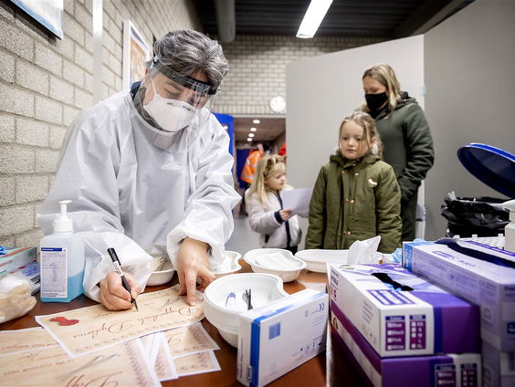 ‘Britse’ coronavariant is helemaal niet Brits