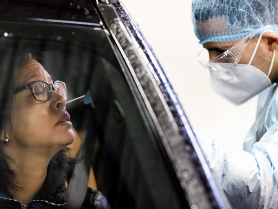 Vaccinatie zorgpersoneel vanaf maandag