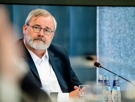 ‘RIVM kijkt naar mogelijk inkorten van de quarantaineperiode’