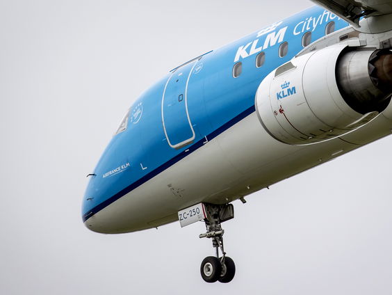 Vakbond FNV gaat akkoord met de KLM-deal: wat is hun kant van het verhaal?