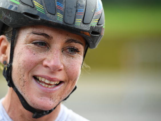 Verslaggever Ayolt Kloosterboer over de gebroken pols van Van Vleuten