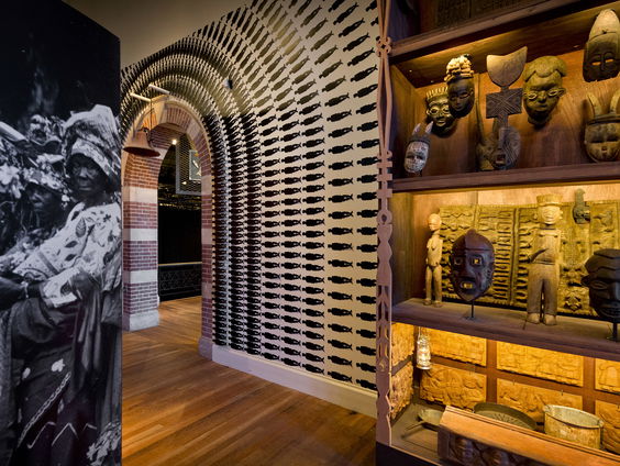 Advies aan minister: geef roofkunst onvoorwaardelijk terug