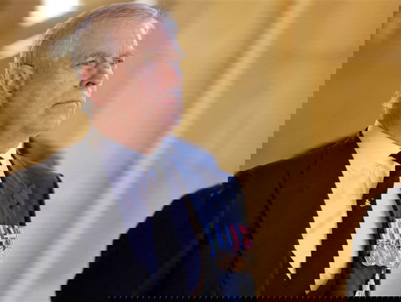 Lia van Bekhoven over de eerste zitting in de rechtszaak tegen prins Andrew