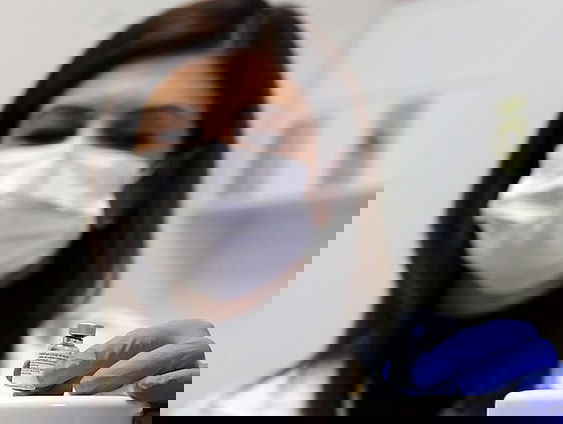 Pfizer over waarom ze minder flesjes leveren