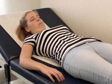 Hypnose op recept geneest kinderen met buikpijn