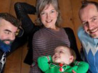 Meerouderschap moet wettelijk worden toegestaan