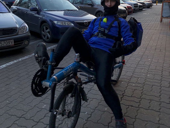 Per fiets op survival in Warschau