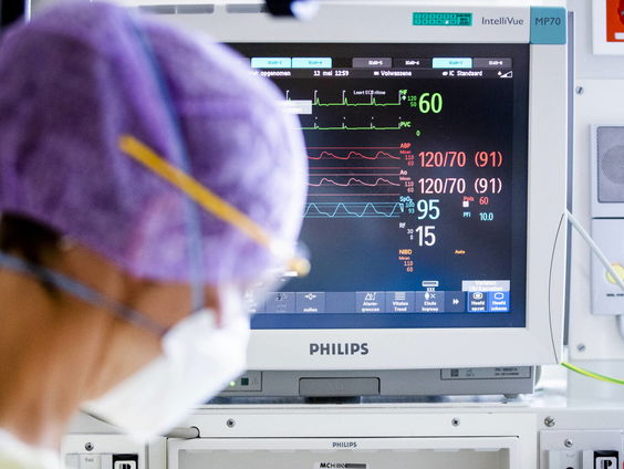 Draaiboek voor beddentekort IC: jong gaat uiteindelijk voor oud