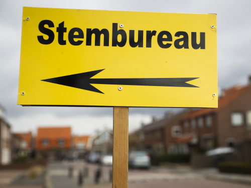 Weinig kiezers? Voer een opkomstplicht in!