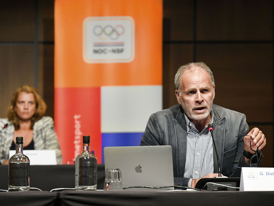 NOC*NSF zet in op hervatting topcompetities half december