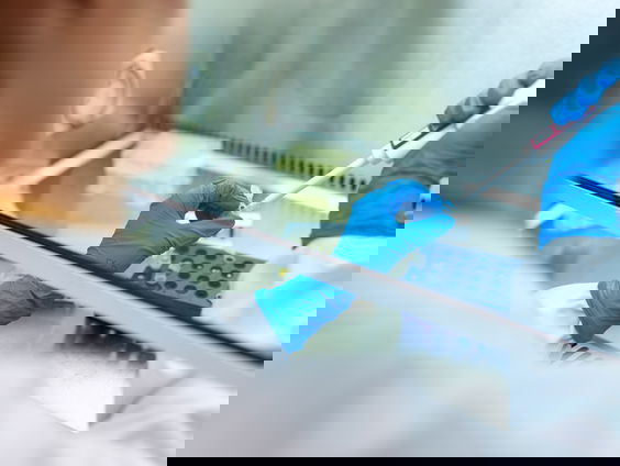 Productie van coronamedicijn in Amerika leidt tot zorgen