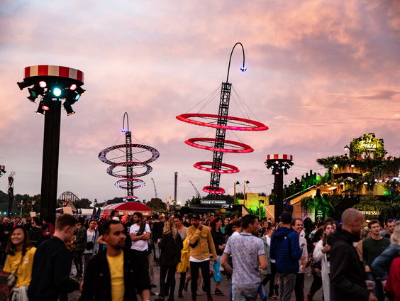 Poptempels en festivalorganisatoren luiden de noodklok: ‘We kunnen niets plannen’