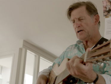 Huub van der Lubbe over 40 jaar De Dijk en zijn gedichten