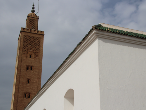 Armoedegeld naar godsdienstles?