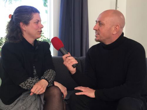 Riza bespreekt zijn eigen uitvaart terwijl hij nog vol in het leven staat!