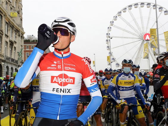 De wereld als een doedelzak: oud-wielrenner Gert Jakobs over mentale uitdagingen in de wielersport