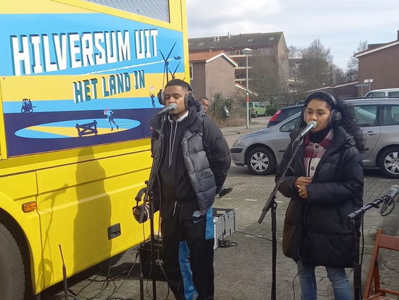 Nani Latu en Mazony met Gedachtes