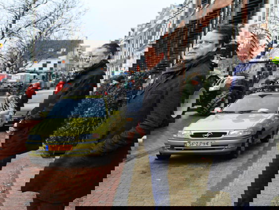 Burgemeester Johannes Kramer in de Verhoorwagen