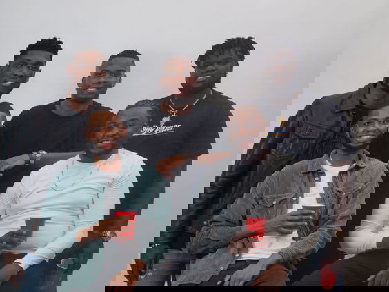 In de online talkshow 'Be Open' wordt geen onderwerp geschuwd