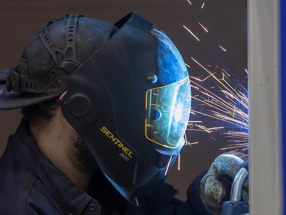 Nederlandse industrie ploetert door diep dal in tweede kwartaal