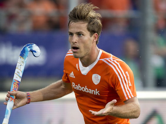 Hertzberger speelt al 20 jaar voor Rotterdam: 'Sommige ploeggenoten moesten nog geboren worden toen ik de ...