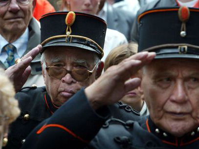 'Het is volkomen terecht dat de KNIL-militairen in ere worden hersteld'