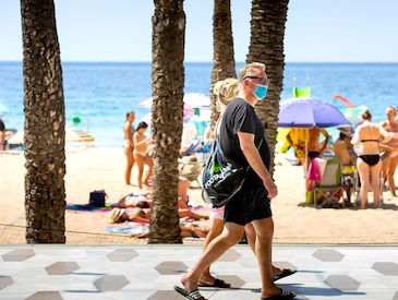 Hoe Spanje als vakantieland is ontstaan met correspondent Edwin Winkels