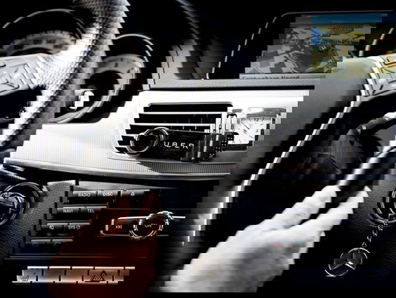 Met Fris! op roadtrip door je autoradio!