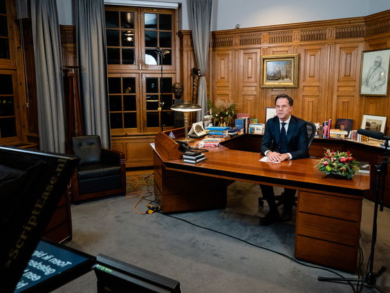 Waarom Mark Rutte vanavond aan ons verschijnt vanuit het Torentje