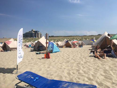 Radio Eenvandaag op de camping: pop up-strandcamping Den Haag