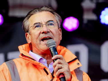 Maxime Verhagen over coronacrisis in de bouwsector