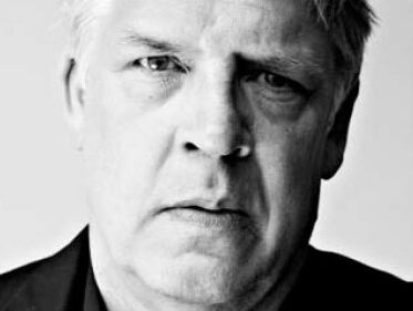 Jack Wouterse brengt grote conflicten terug tot menselijke verhalen