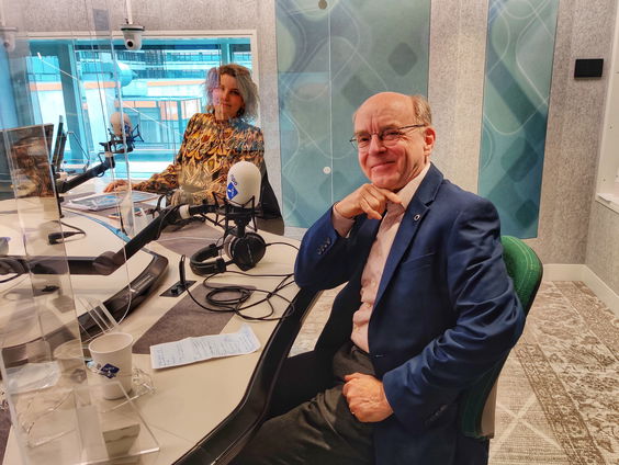 Clarice Stenger en Willem Korthals Altes over rechtsstatelijkheid van de verkiezingsplannen