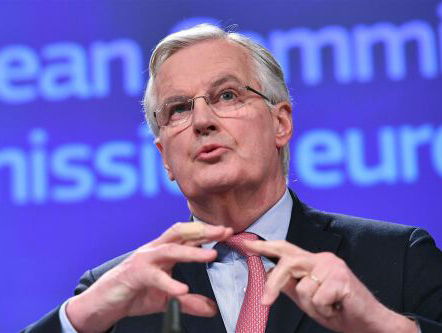 Barnier waarschuwt voor harde Brexit