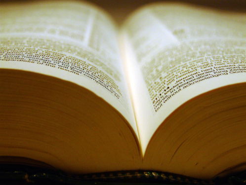 Worsteling met identiteit terug te vinden in de Bijbel