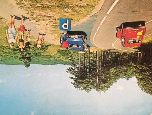 Groeten van het rode autootje