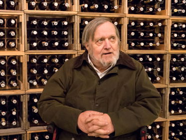 Beeldend kunstenaar Jan Henderikse maakt iets van niets