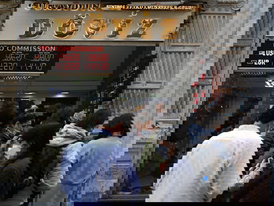 Noodlijdende Turkse economie bedreigt populariteit Erdogan